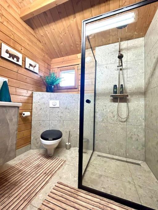 Сasa de vacaciones Cozy With Garden And Jacuzzi Near Amsterdam *