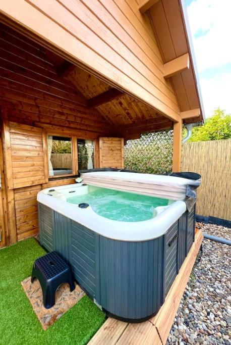 Cozy With Garden And Jacuzzi Near Amsterdam *